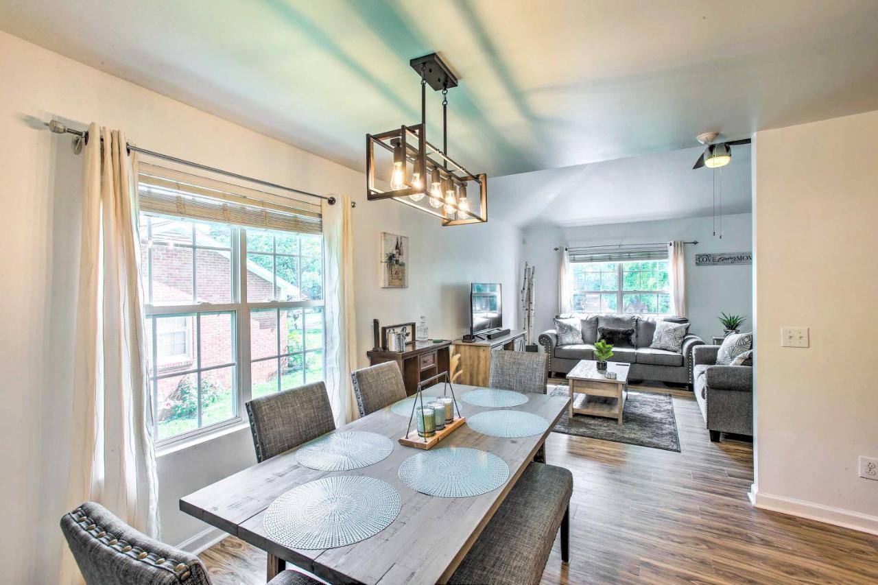 Charming Springfield Escape With Furnished Deck Exterior foto