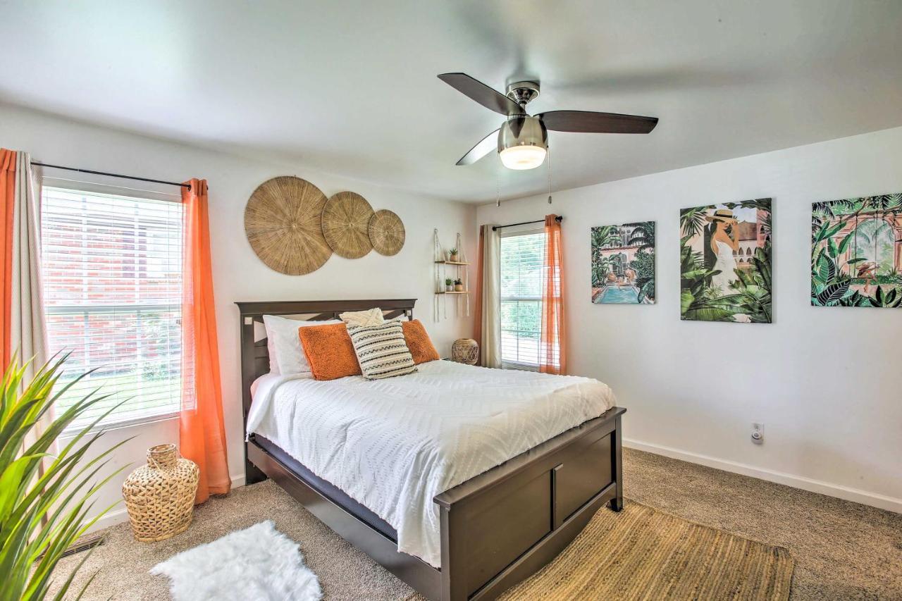 Charming Springfield Escape With Furnished Deck Exterior foto