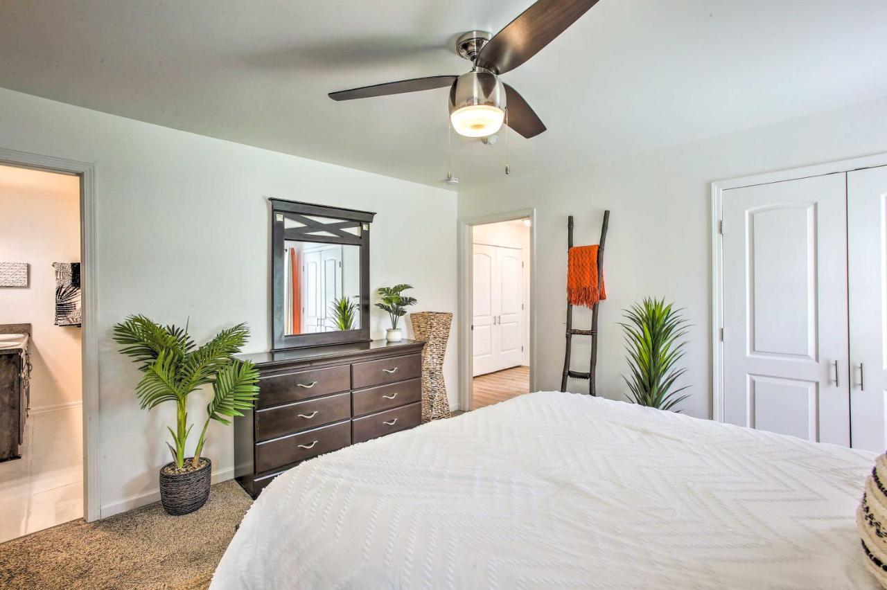 Charming Springfield Escape With Furnished Deck Exterior foto