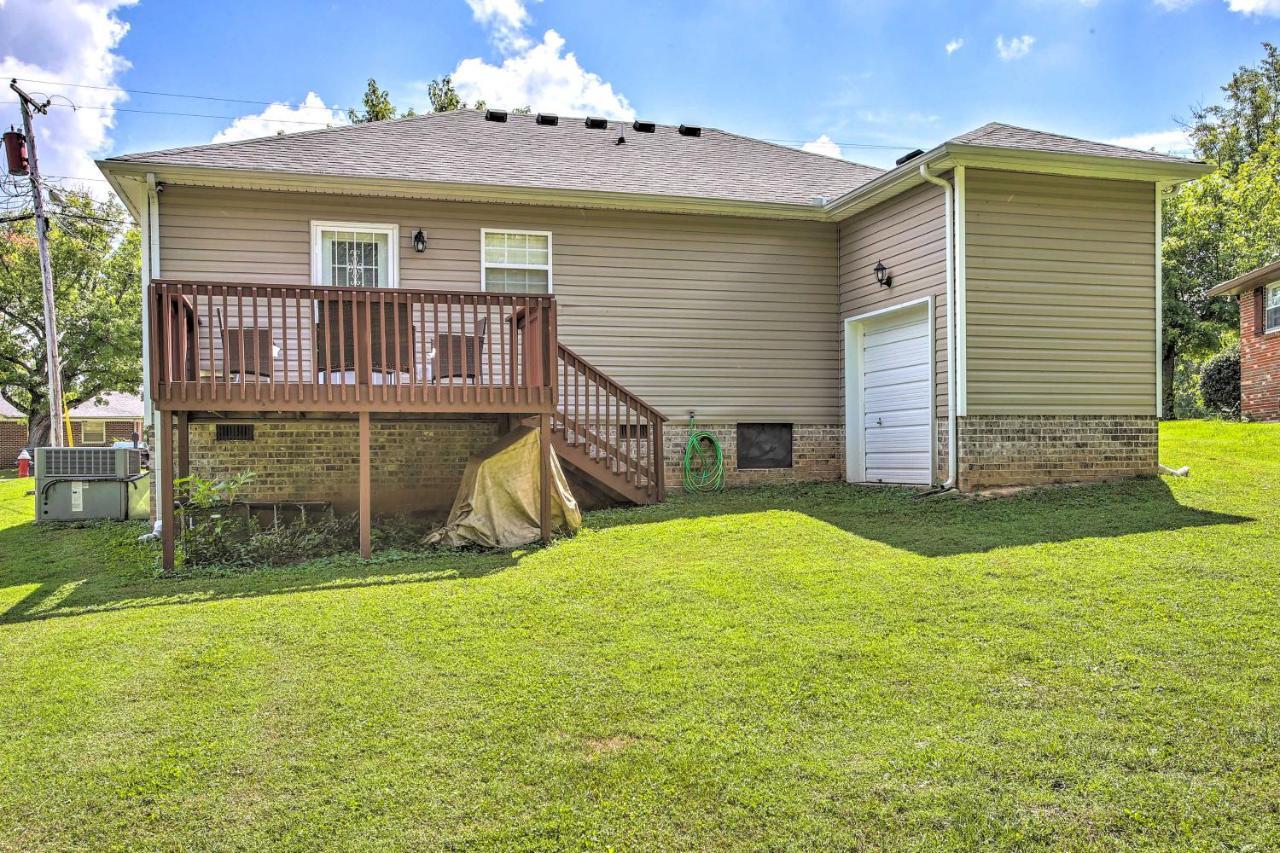 Charming Springfield Escape With Furnished Deck Exterior foto