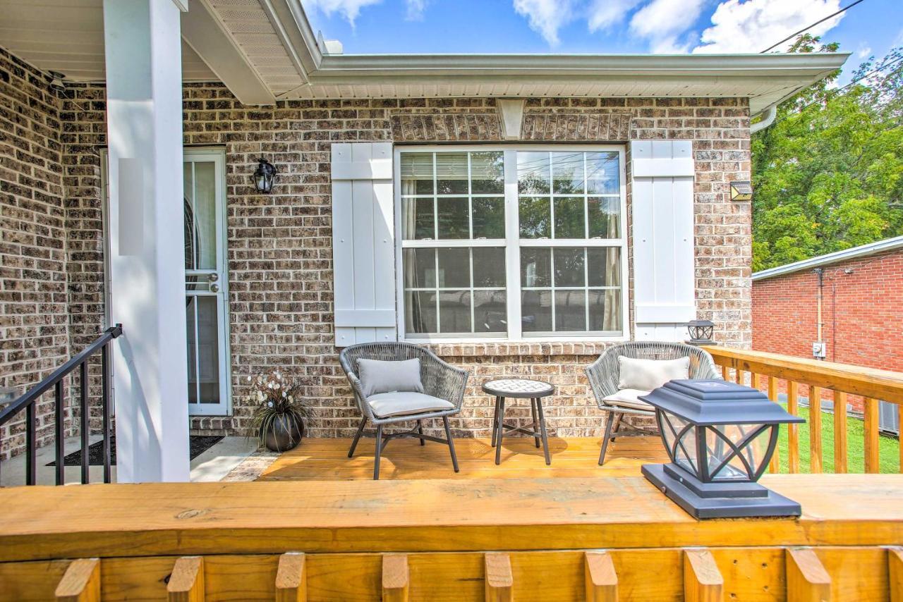 Charming Springfield Escape With Furnished Deck Exterior foto